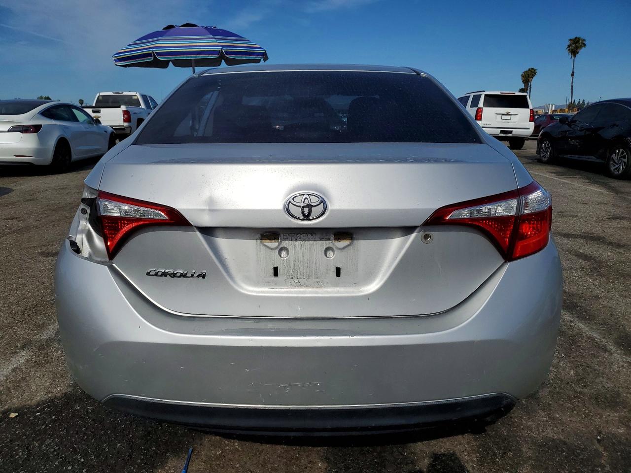 2014 TOYOTA COROLLA L photo 16