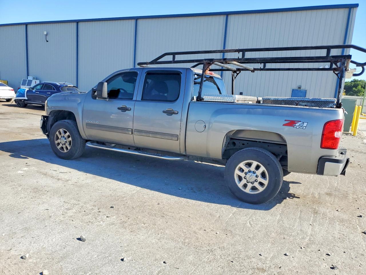 2014 CHEVROLET SILVERADO K2500 HEAVY DUTY LT photo 4
