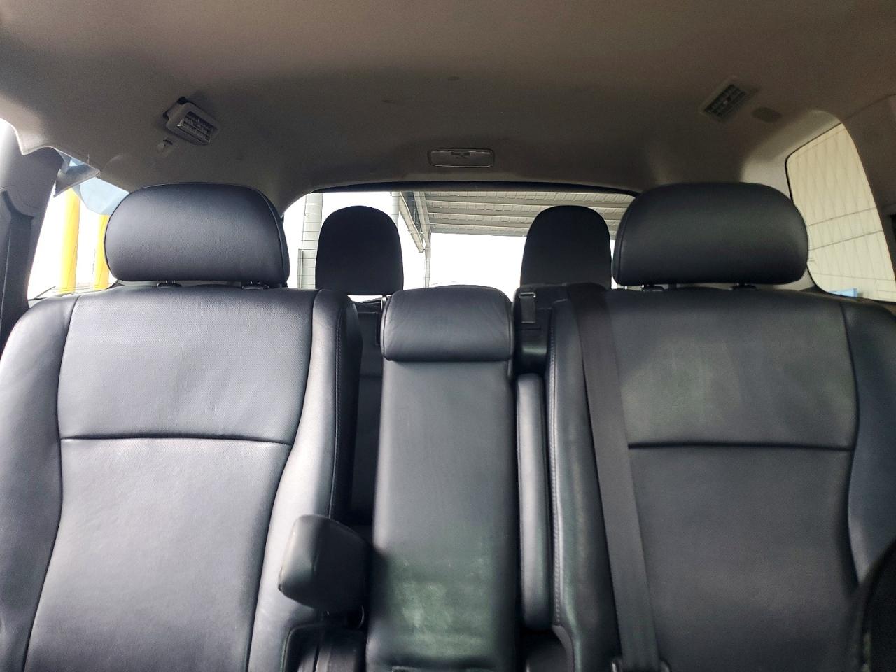 2011 TOYOTA HIGHLANDER LIMITED photo 28