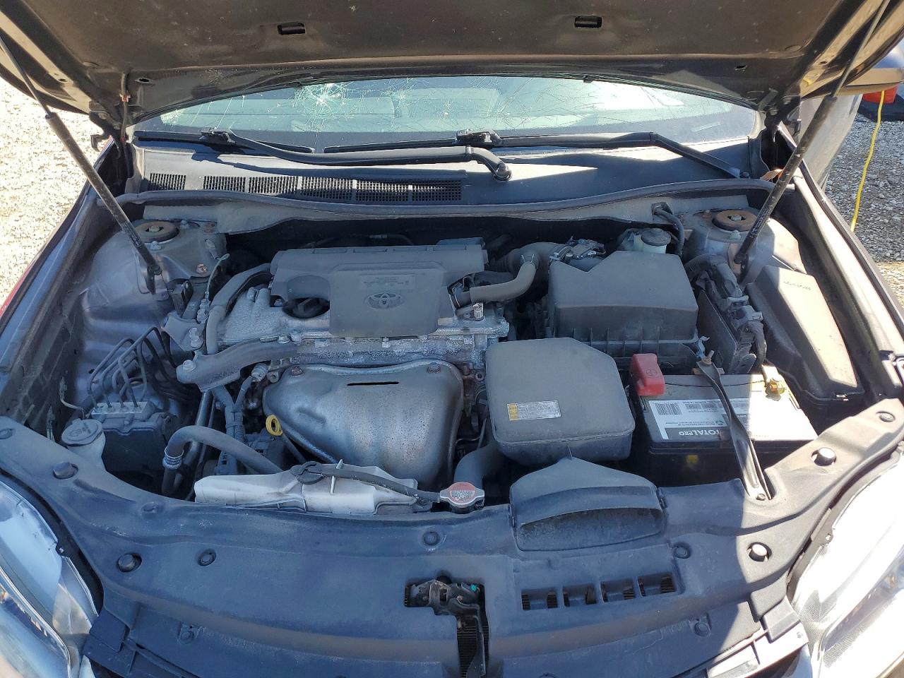 2016 TOYOTA CAMRY SE photo 21