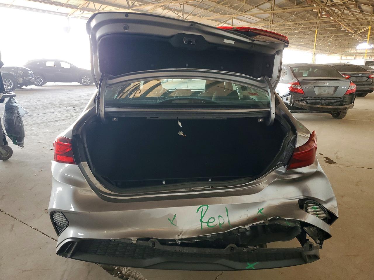 2024 KIA FORTE LXS photo 11