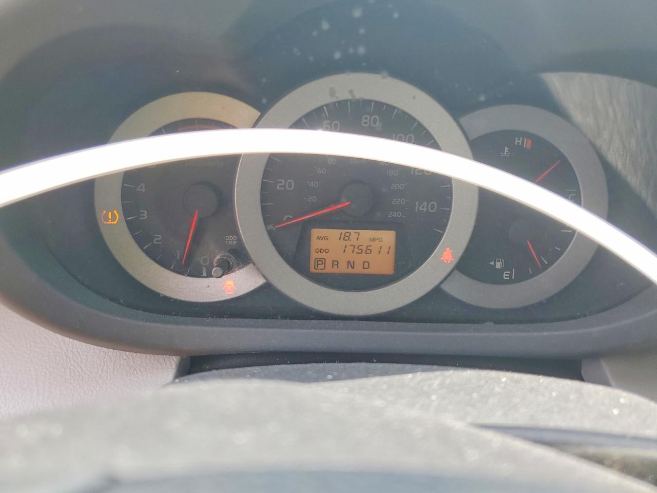 2010 TOYOTA RAV4 LIMITED photo 17