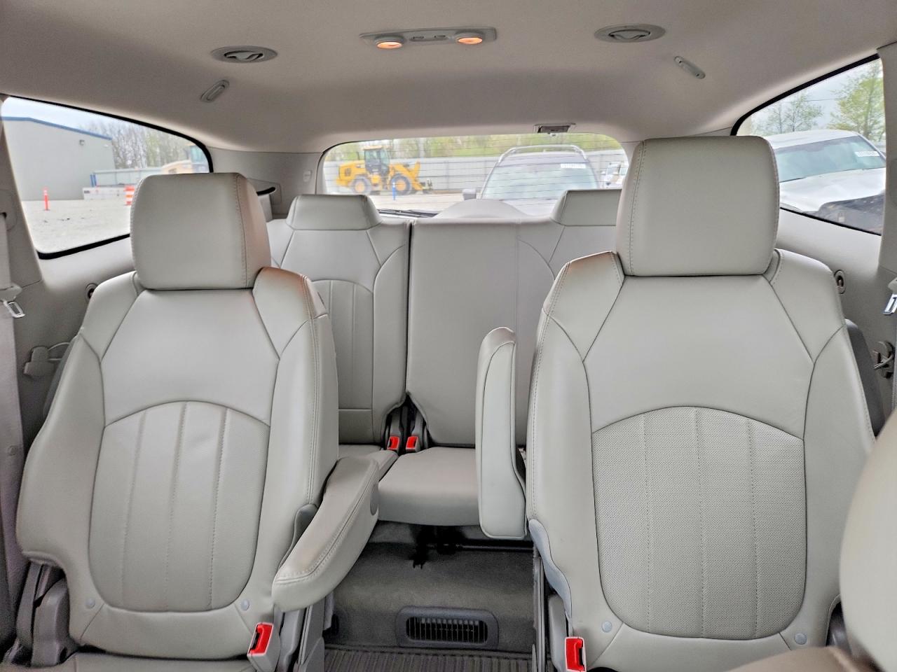 2015 BUICK ENCLAVE photo 19