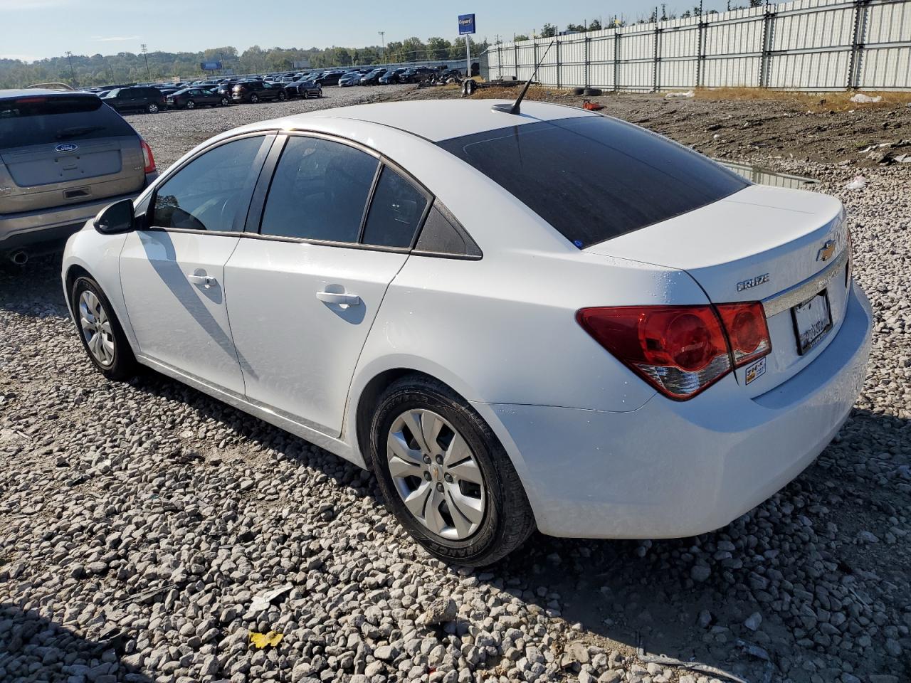 2013 CHEVROLET CRUZE LS photo 2