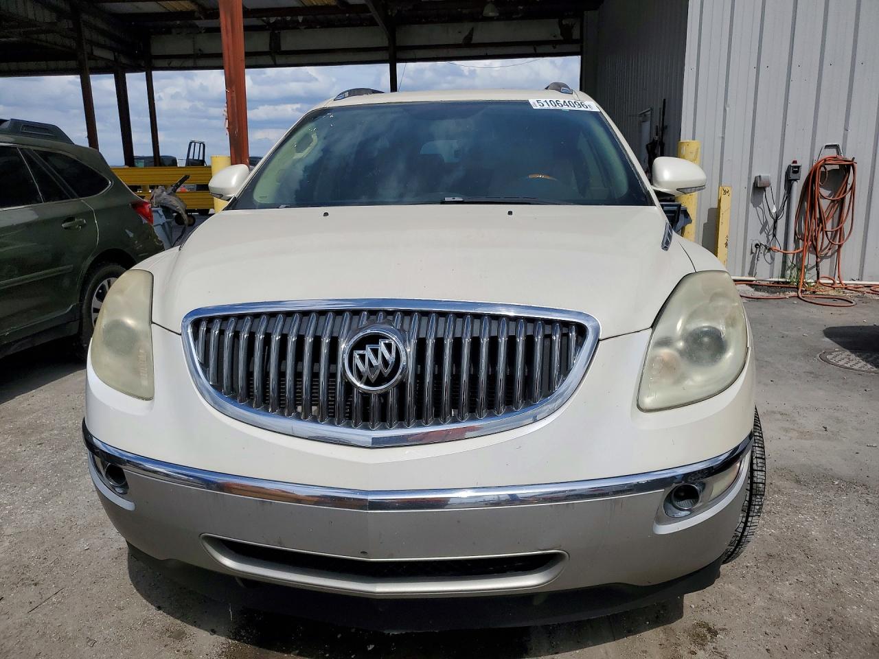 2008 BUICK ENCLAVE CXL photo 5