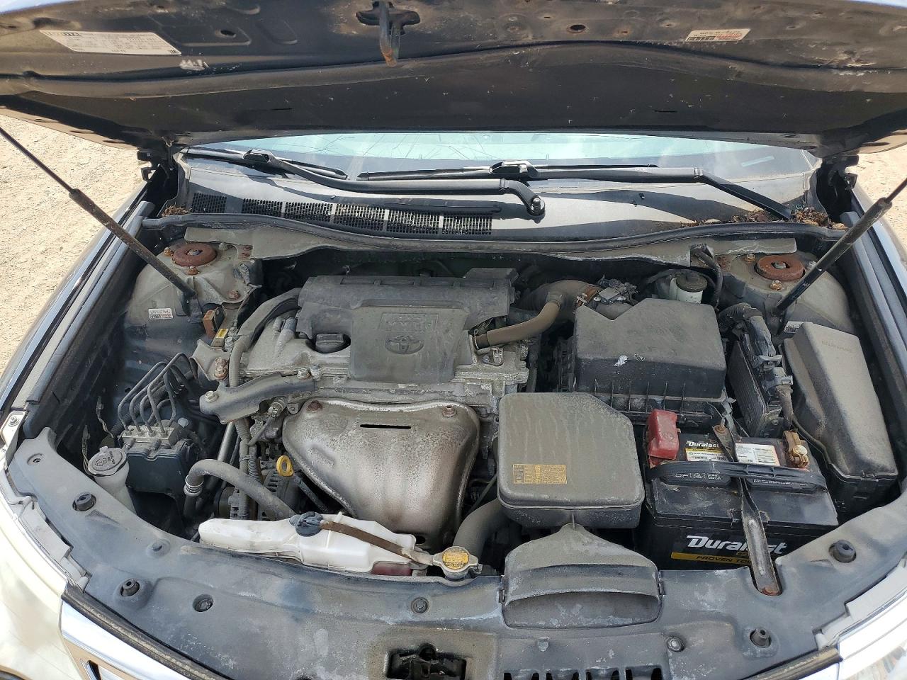 2014 TOYOTA CAMRY XLE photo 21