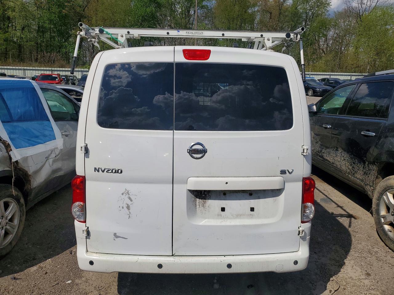 2021 NISSAN NV200 SV photo 11