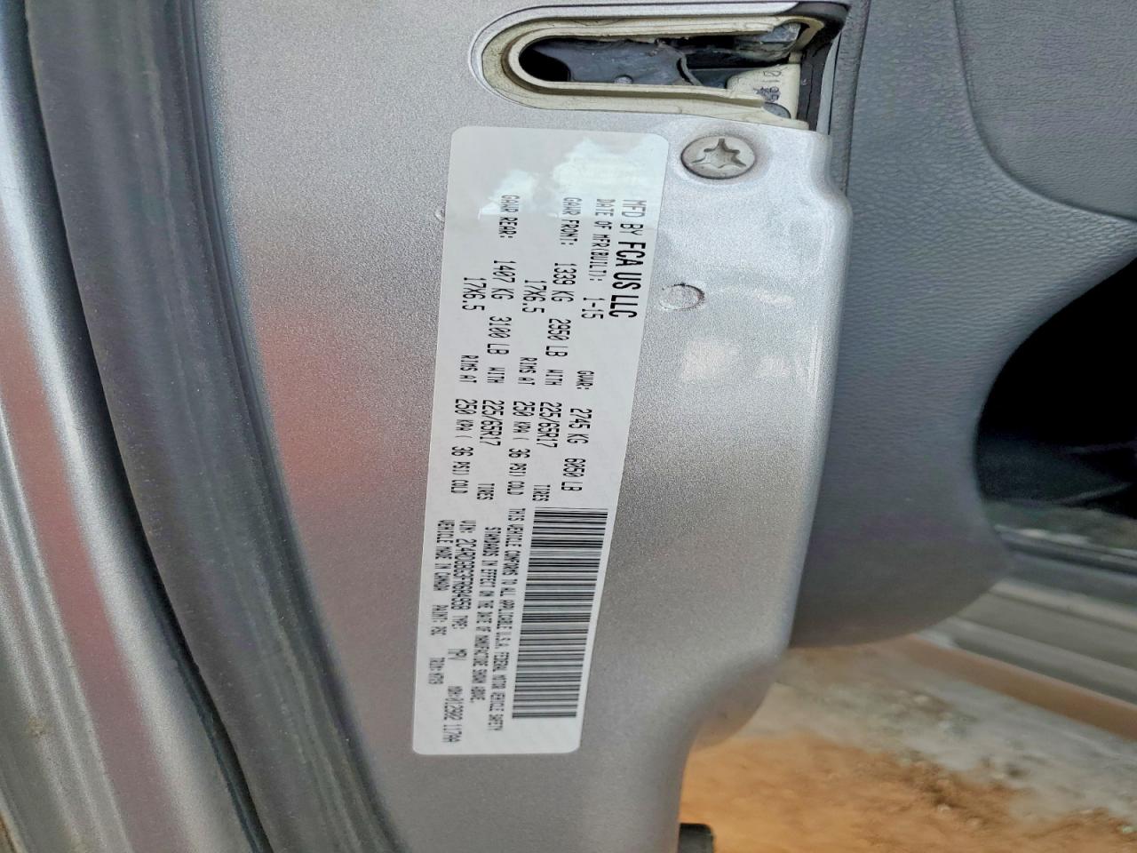 2015 DODGE GRAND CARAVAN SE photo 12