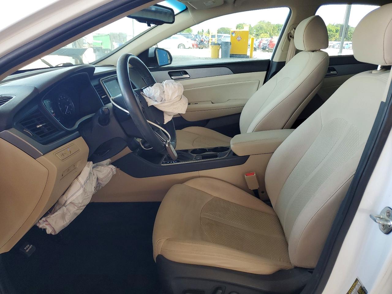 2018 HYUNDAI SONATA SEL photo 13