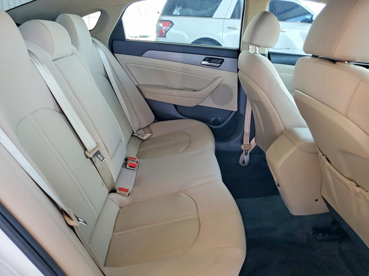 2018 HYUNDAI SONATA SEL photo 19