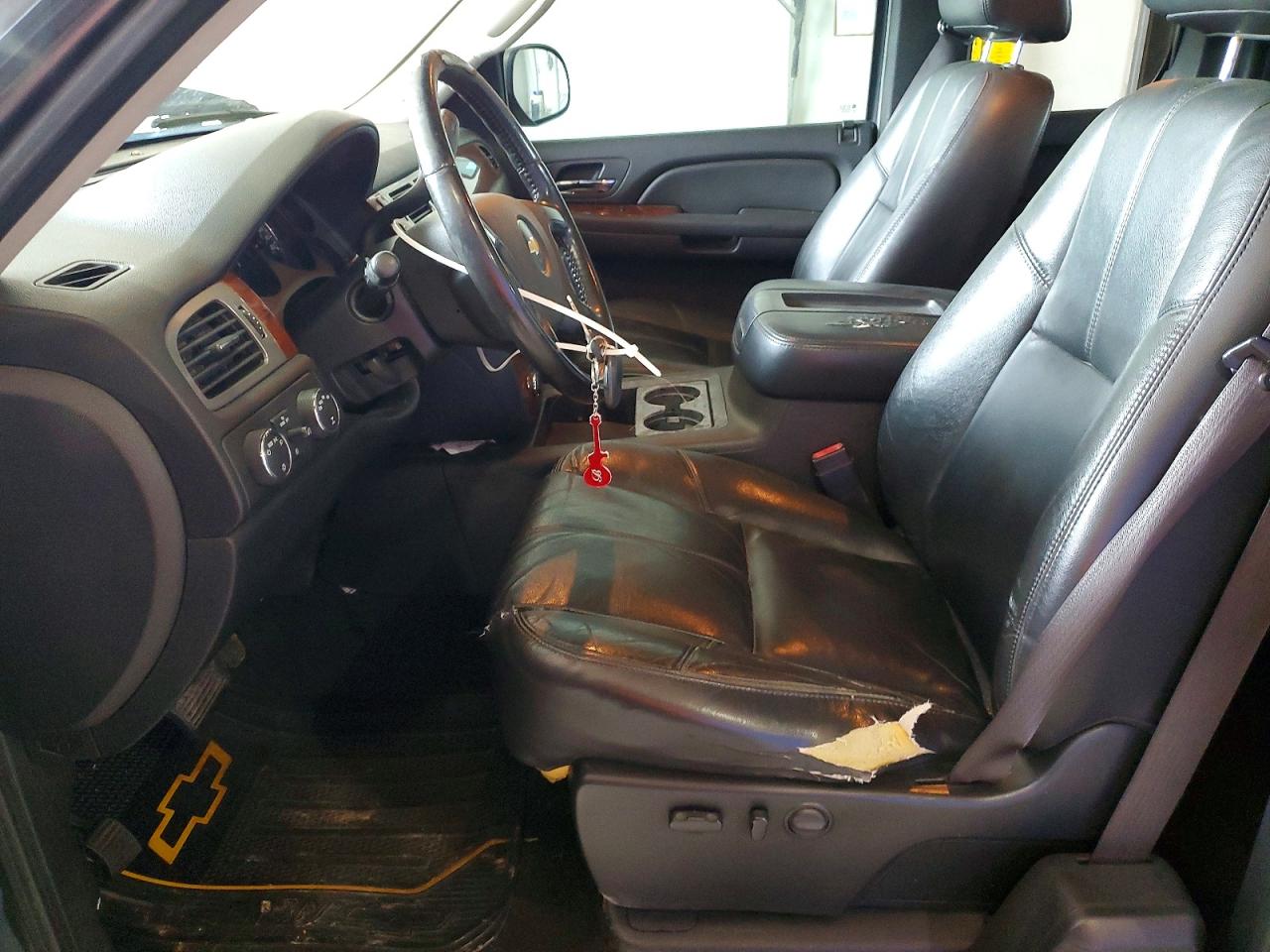 2009 CHEVROLET SILVERADO K1500 LTZ photo 7