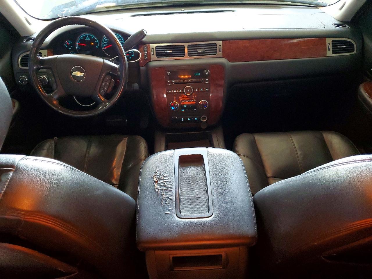 2009 CHEVROLET SILVERADO K1500 LTZ photo 8