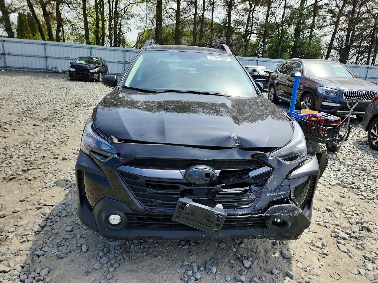2025 SUBARU OUTBACK photo 9