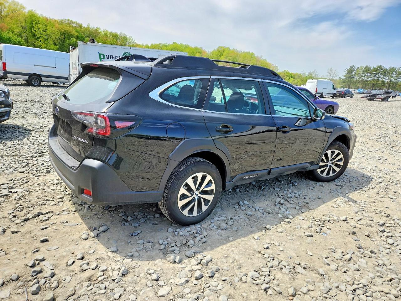 2025 SUBARU OUTBACK photo 5