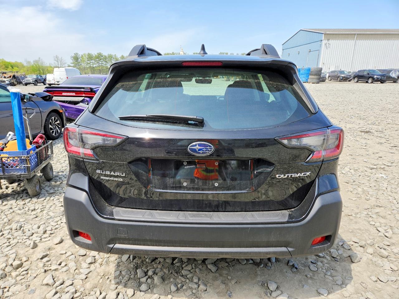 2025 SUBARU OUTBACK photo 11