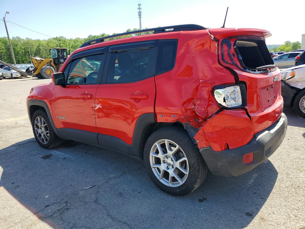2019 JEEP RENEGADE LATITUDE photo 3