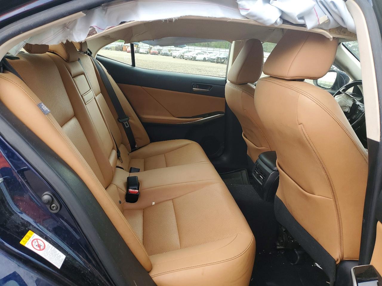 2017 LEXUS IS photo 19
