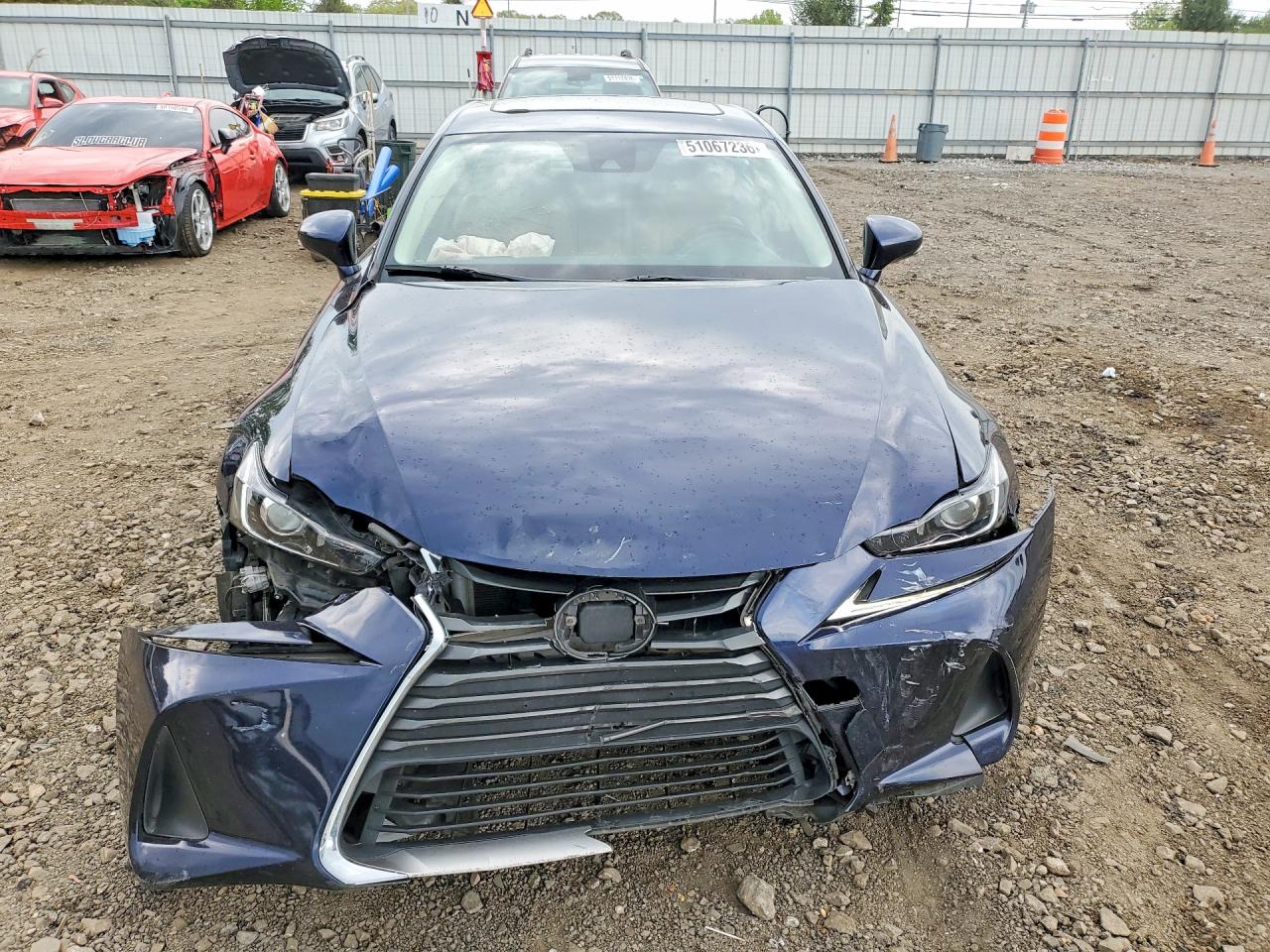 2017 LEXUS IS photo 9