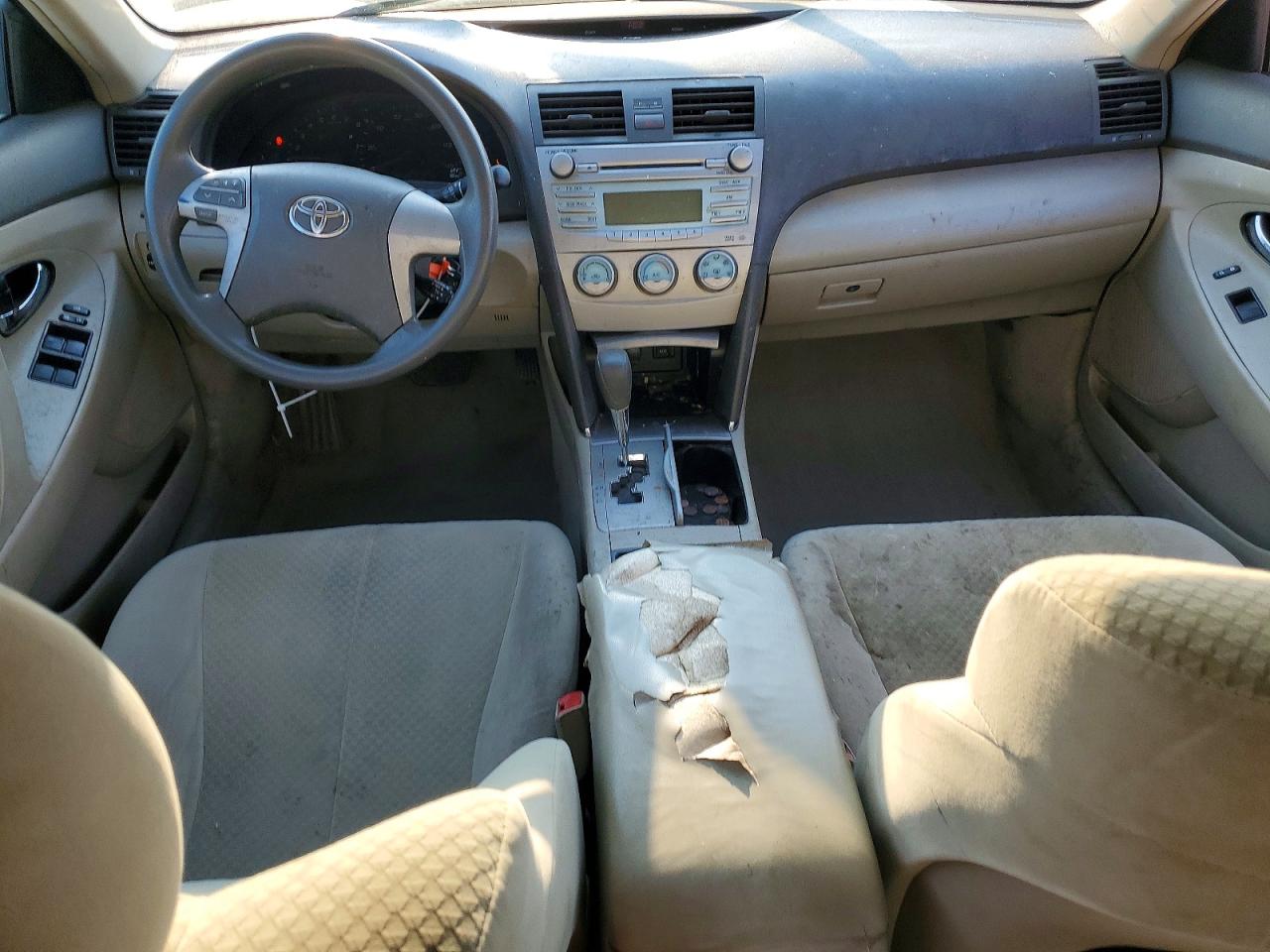 2009 TOYOTA CAMRY LE photo 15