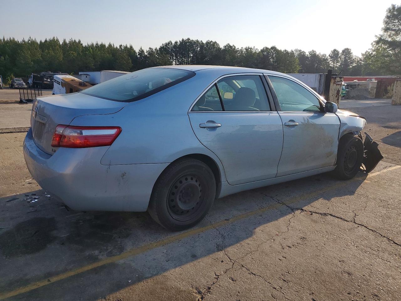 2009 TOYOTA CAMRY LE photo 5