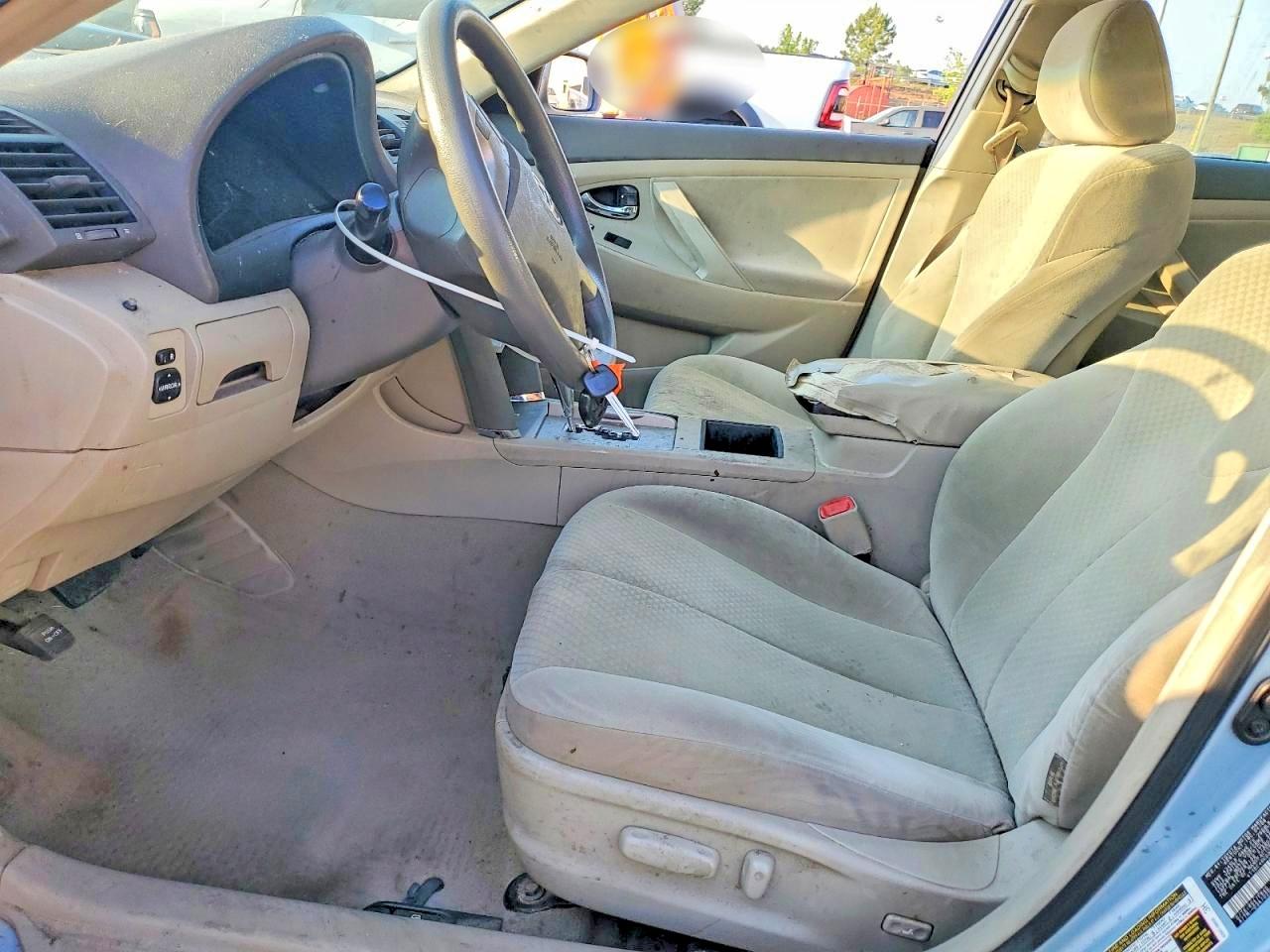 2009 TOYOTA CAMRY LE photo 13