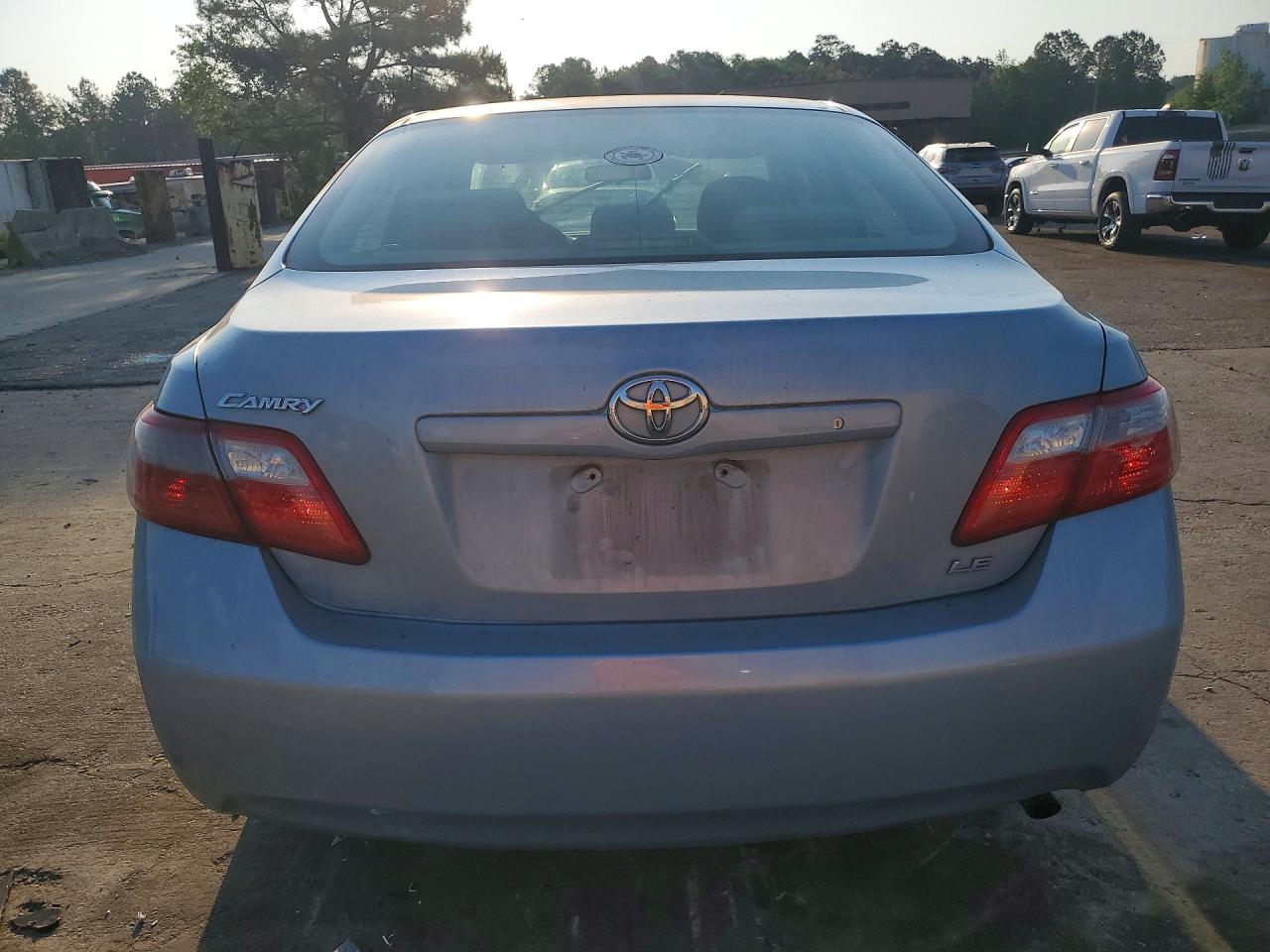 2009 TOYOTA CAMRY LE photo 11