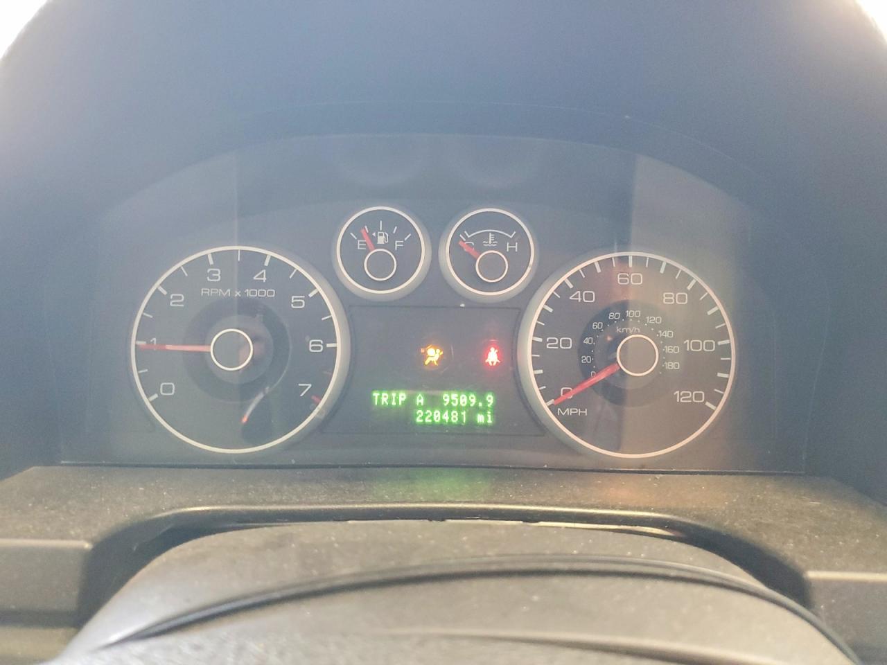 2008 FORD FUSION SE photo 17