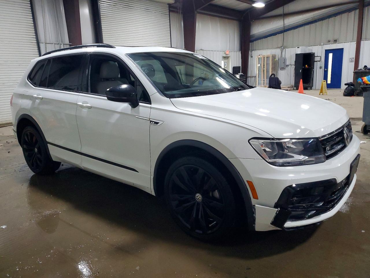 2021 VOLKSWAGEN TIGUAN SE photo 10