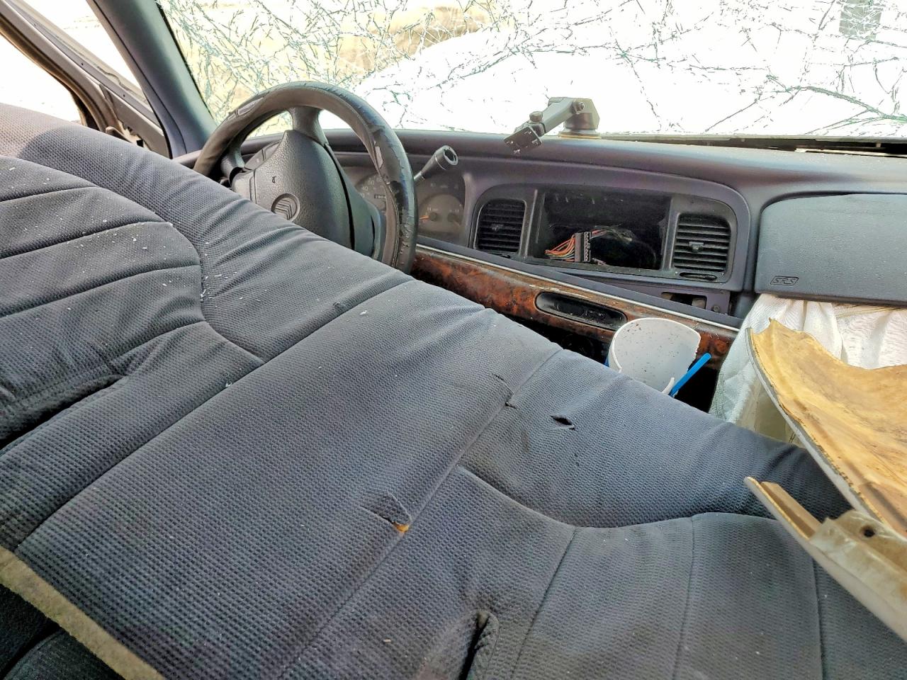 1997 MERCURY GRAND MARQUIS GS photo 22