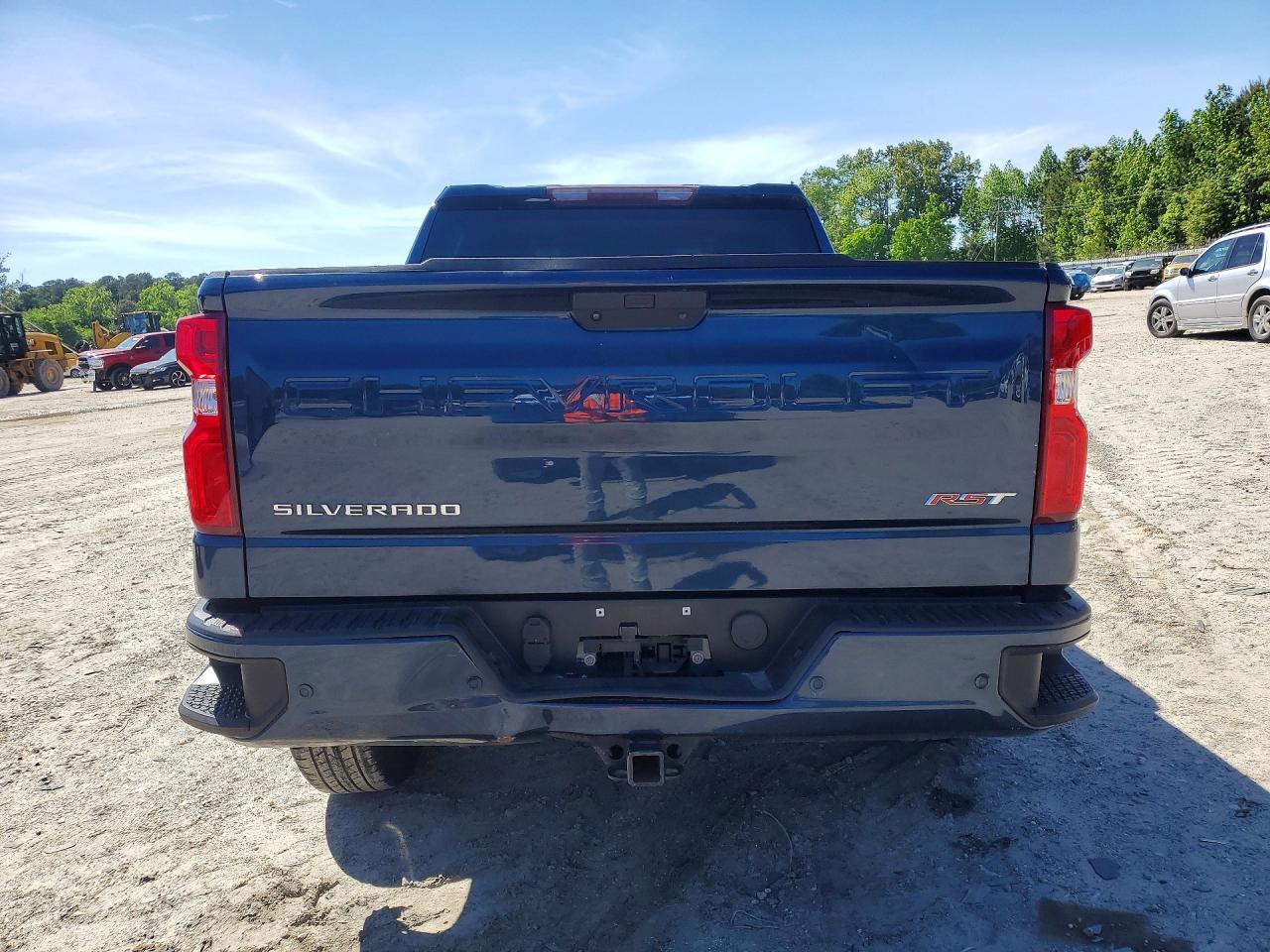 2020 CHEVROLET SILVERADO C1500 RST photo 11