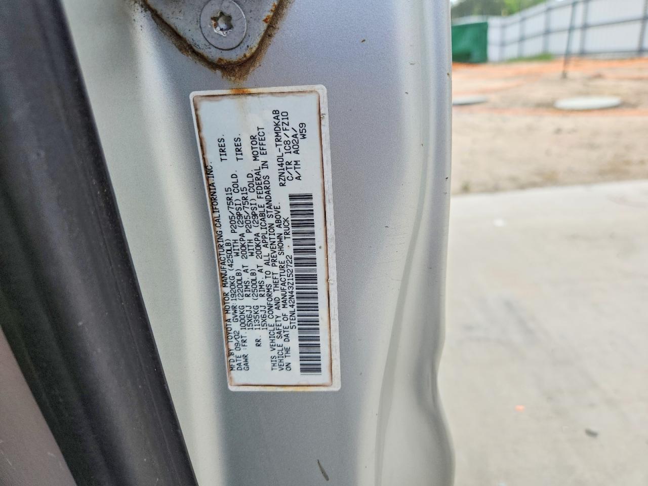 2003 TOYOTA TACOMA BASE photo 37