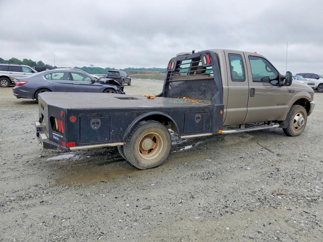 2002 FORD F350 SUPER DUTY photo 3