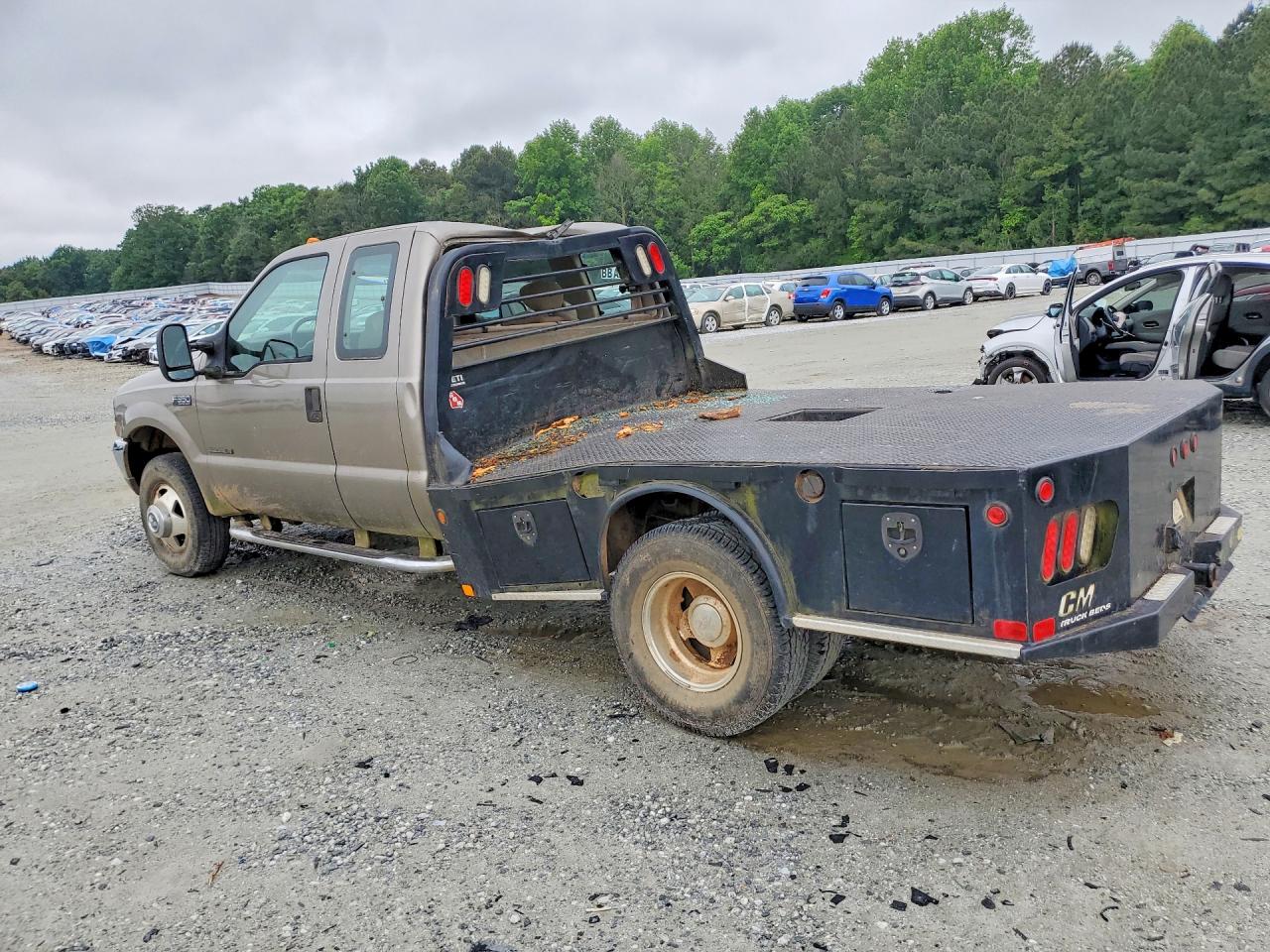 2002 FORD F350 SUPER DUTY photo 2