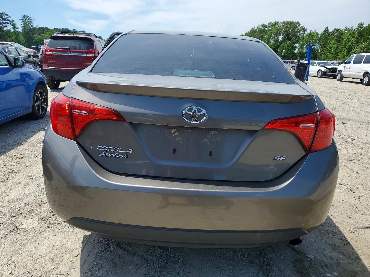 2017 TOYOTA COROLLA SE photo 11