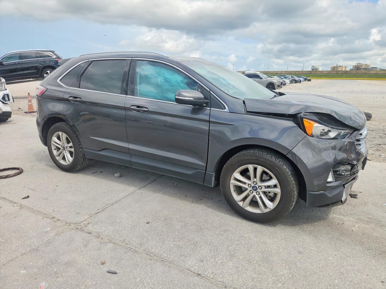 2020 FORD EDGE SEL photo 4