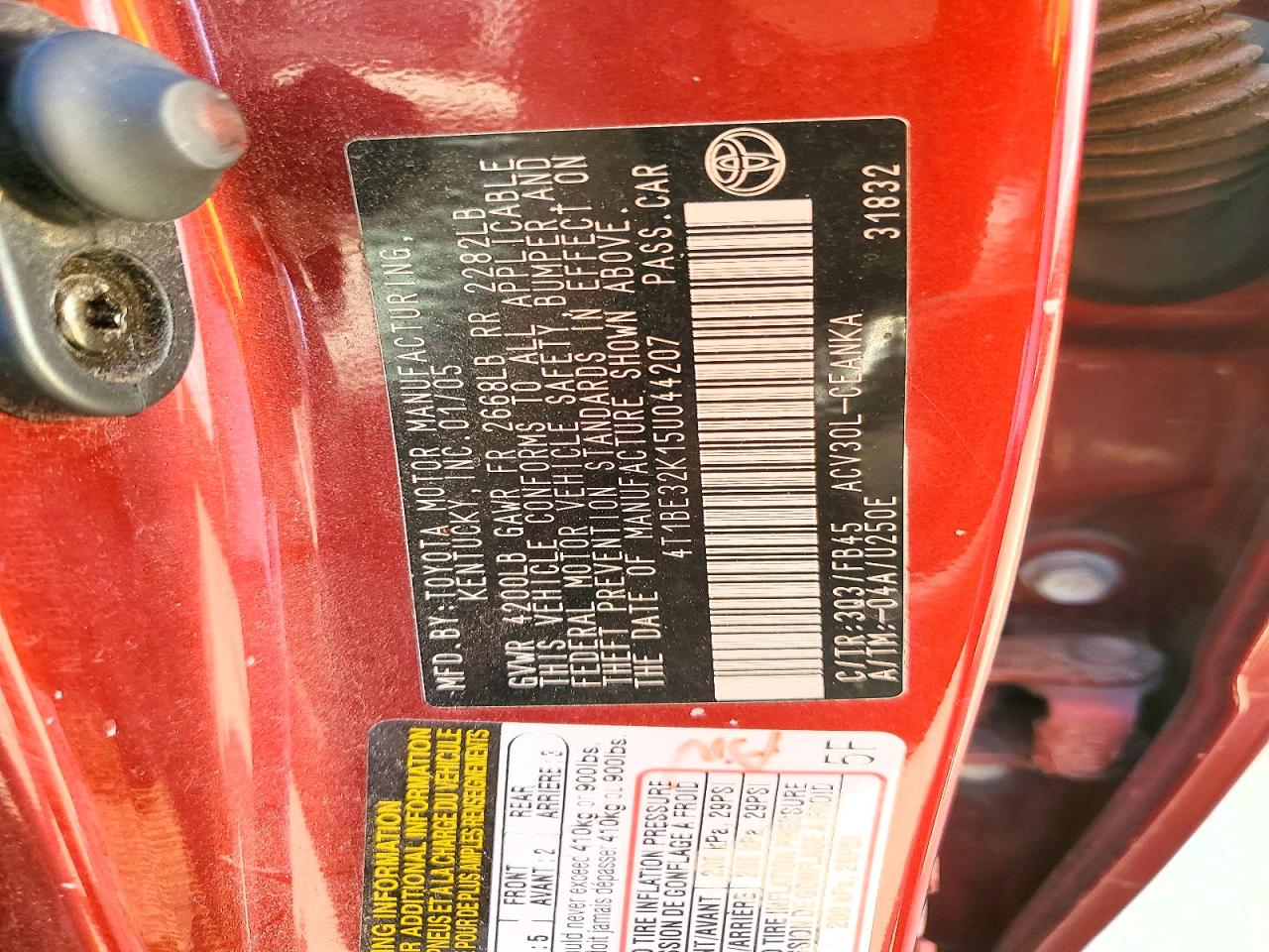 2005 TOYOTA CAMRY LE photo 23