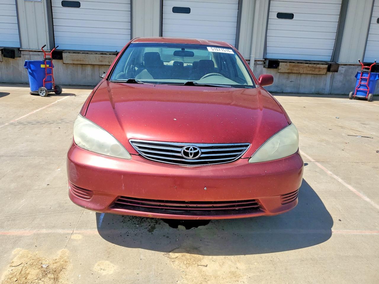 2005 TOYOTA CAMRY LE photo 9