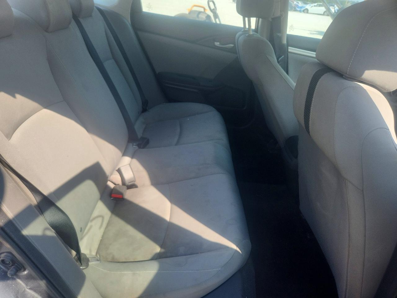 2016 HONDA CIVIC LX photo 28