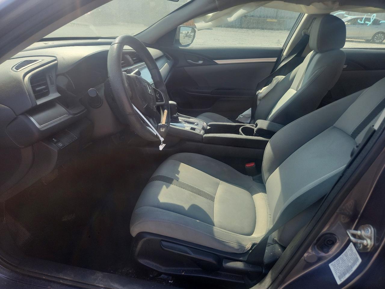 2016 HONDA CIVIC LX photo 19