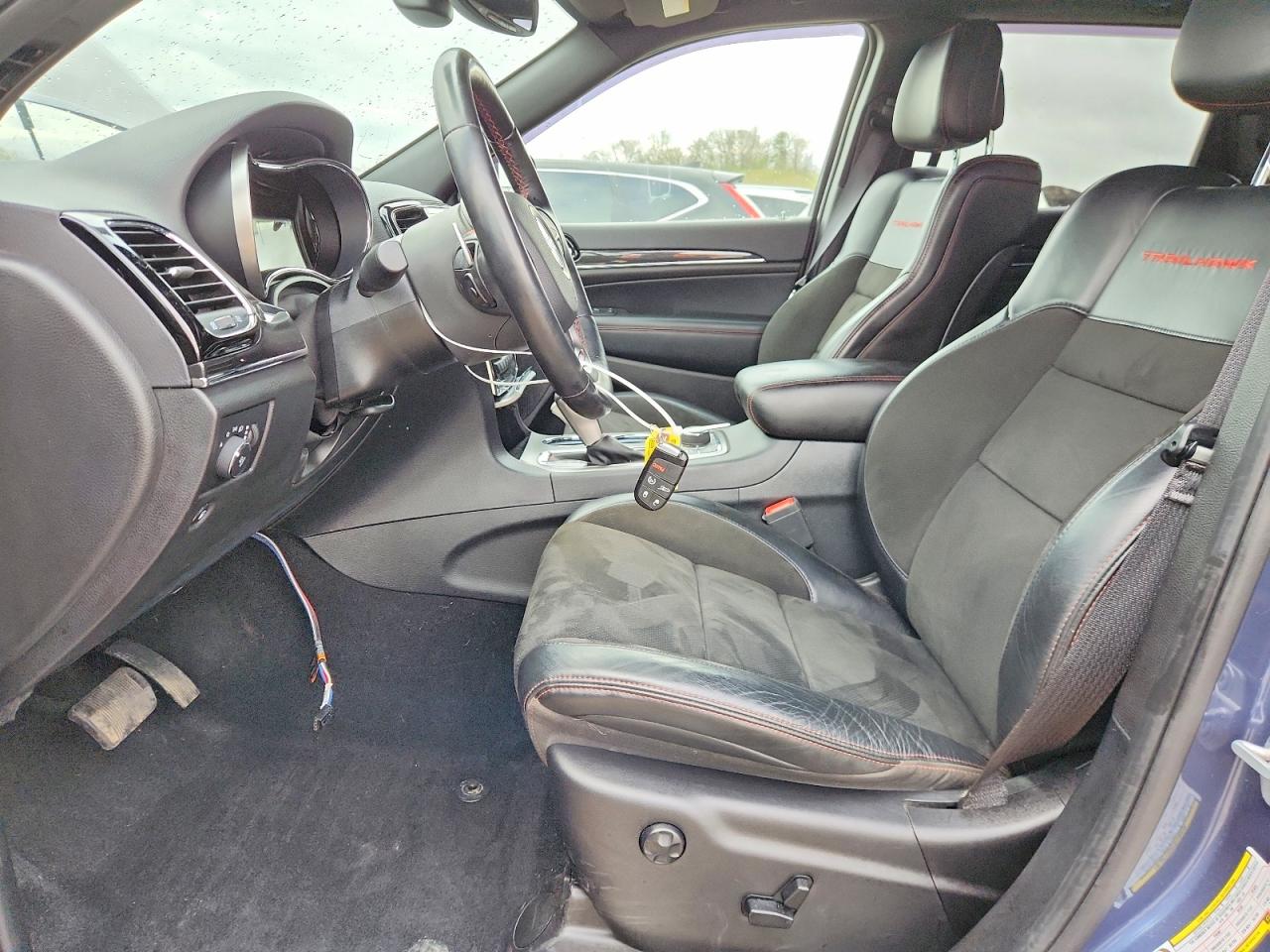 2020 JEEP GRAND CHEROKEE TRAILHAWK photo 19