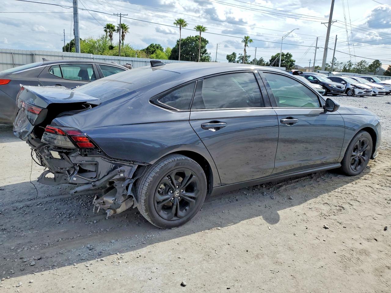 2025 HONDA ACCORD SE photo 5