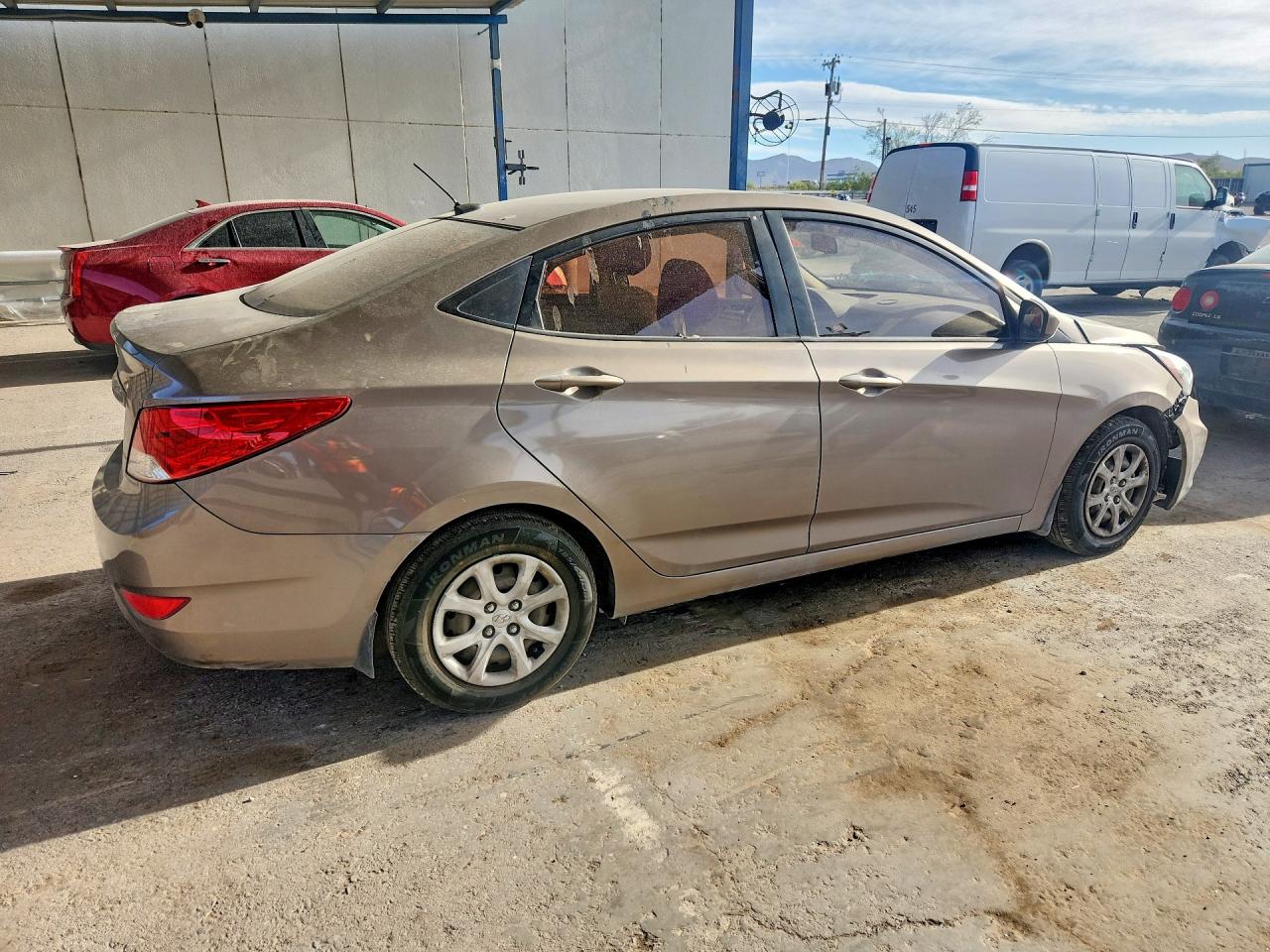 2012 HYUNDAI ACCENT GLS photo 7