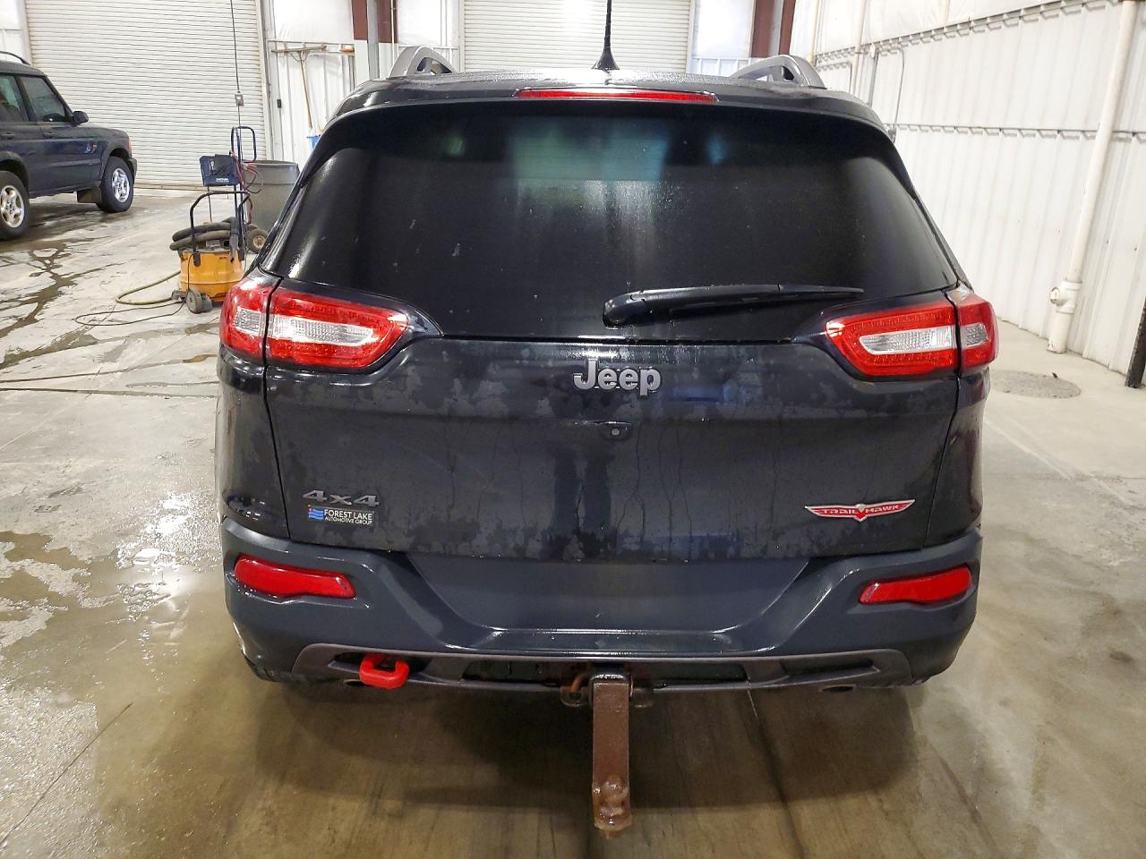 2016 JEEP CHEROKEE TRAILHAWK photo 16