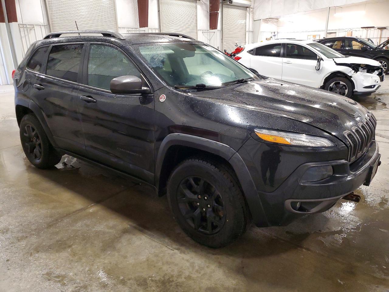 2016 JEEP CHEROKEE TRAILHAWK photo 10