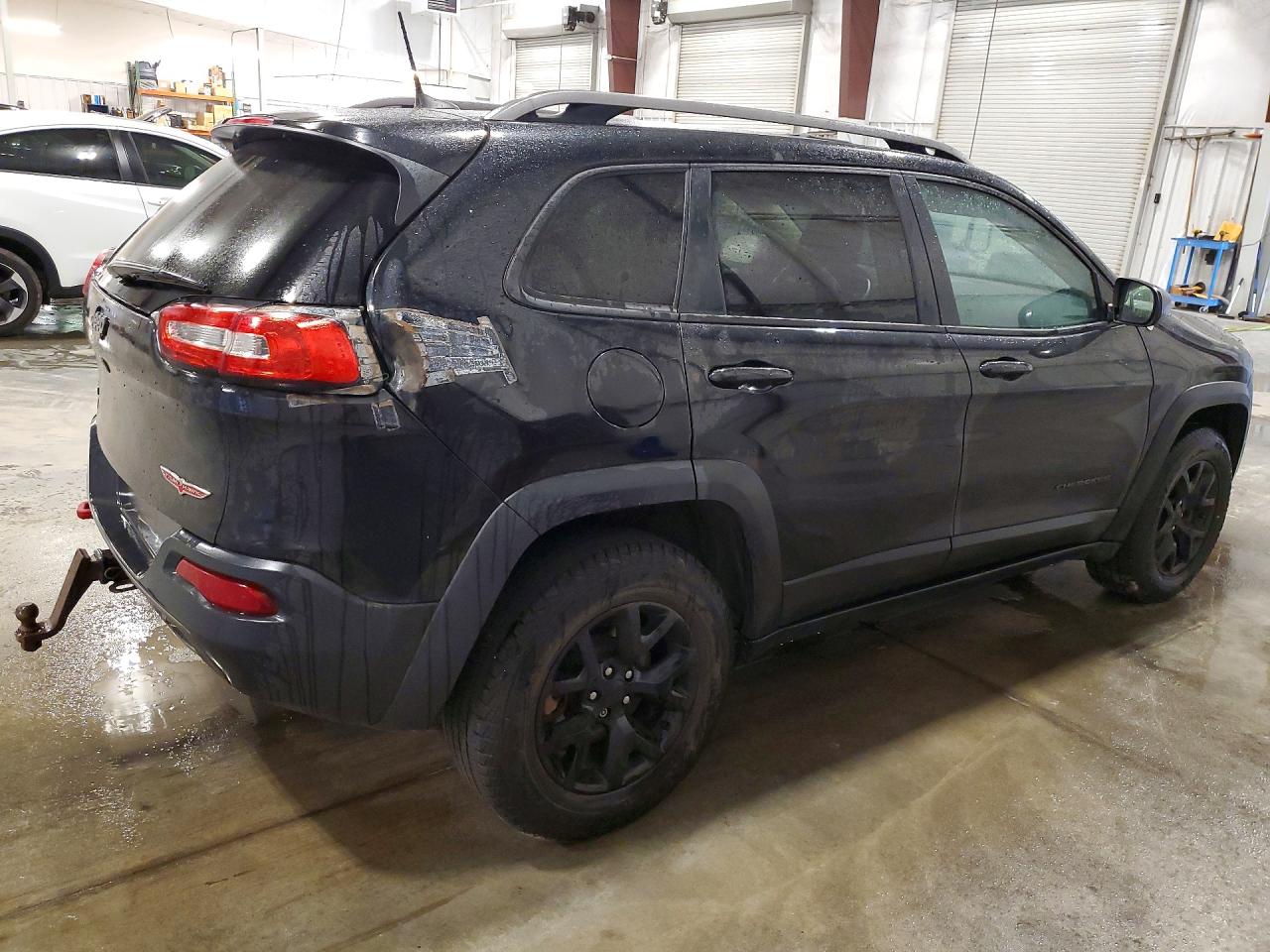 2016 JEEP CHEROKEE TRAILHAWK photo 7