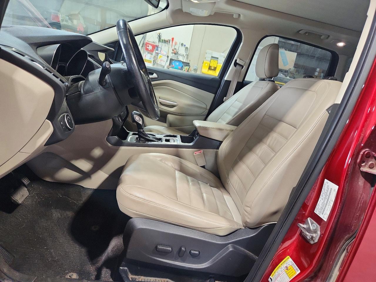 2018 FORD ESCAPE TITANIUM photo 13