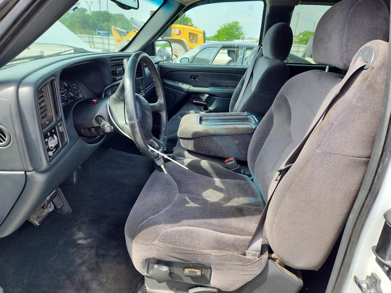 2001 GMC NEW SIERRA C1500 photo 13