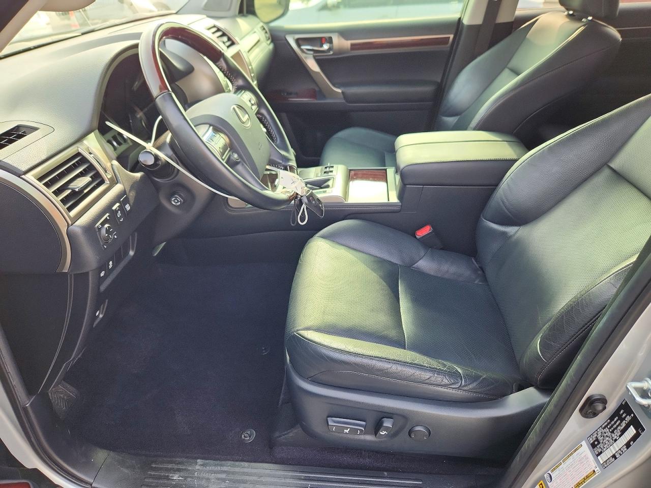 2018 LEXUS GX 460 photo 13