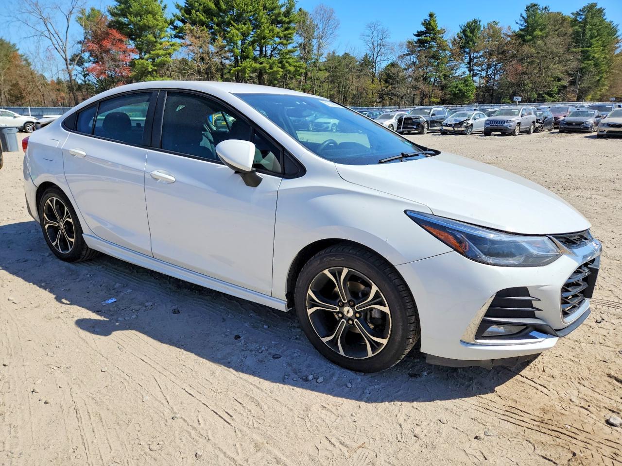 2019 CHEVROLET CRUZE LT photo 10