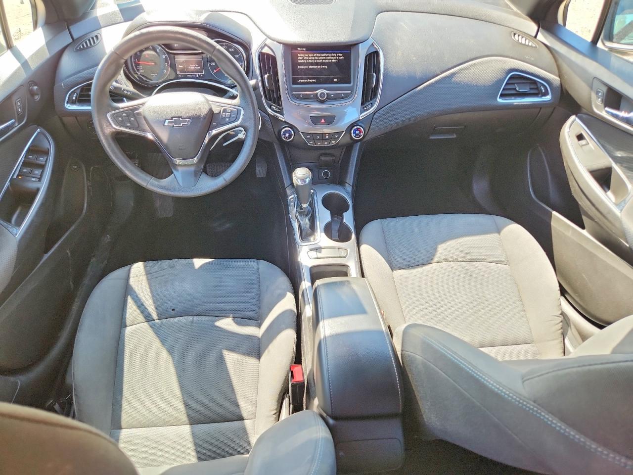2019 CHEVROLET CRUZE LT photo 22